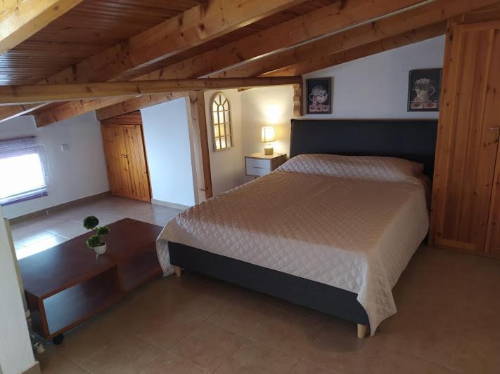 Ideal Family House Néa Péramos Eksteriør billede